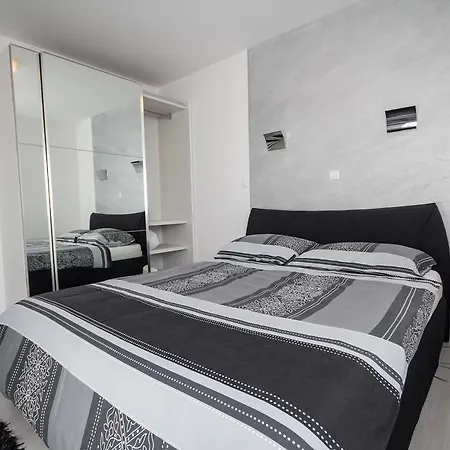 Apartmán Luxus L *